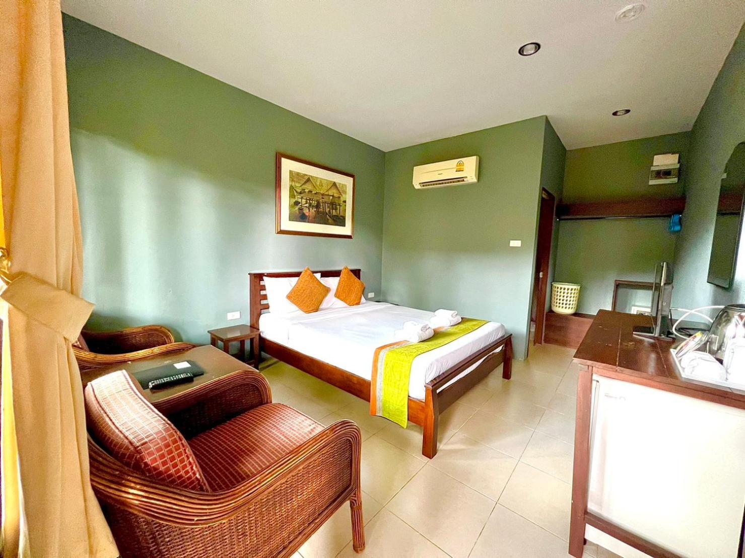 Phuket Siam Villas - Sha Plus Chalong Exterior foto