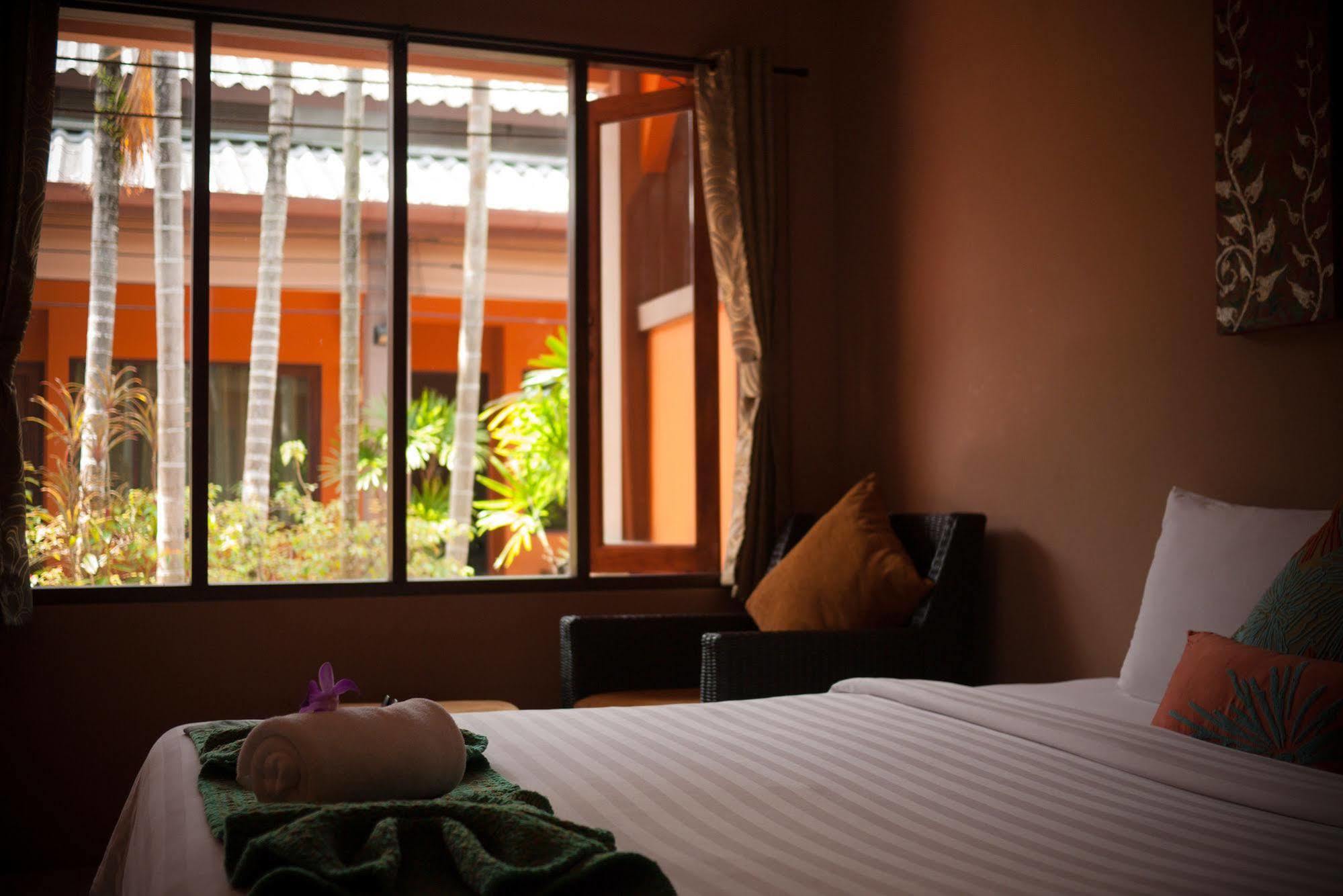Phuket Siam Villas - Sha Plus Chalong Exterior foto